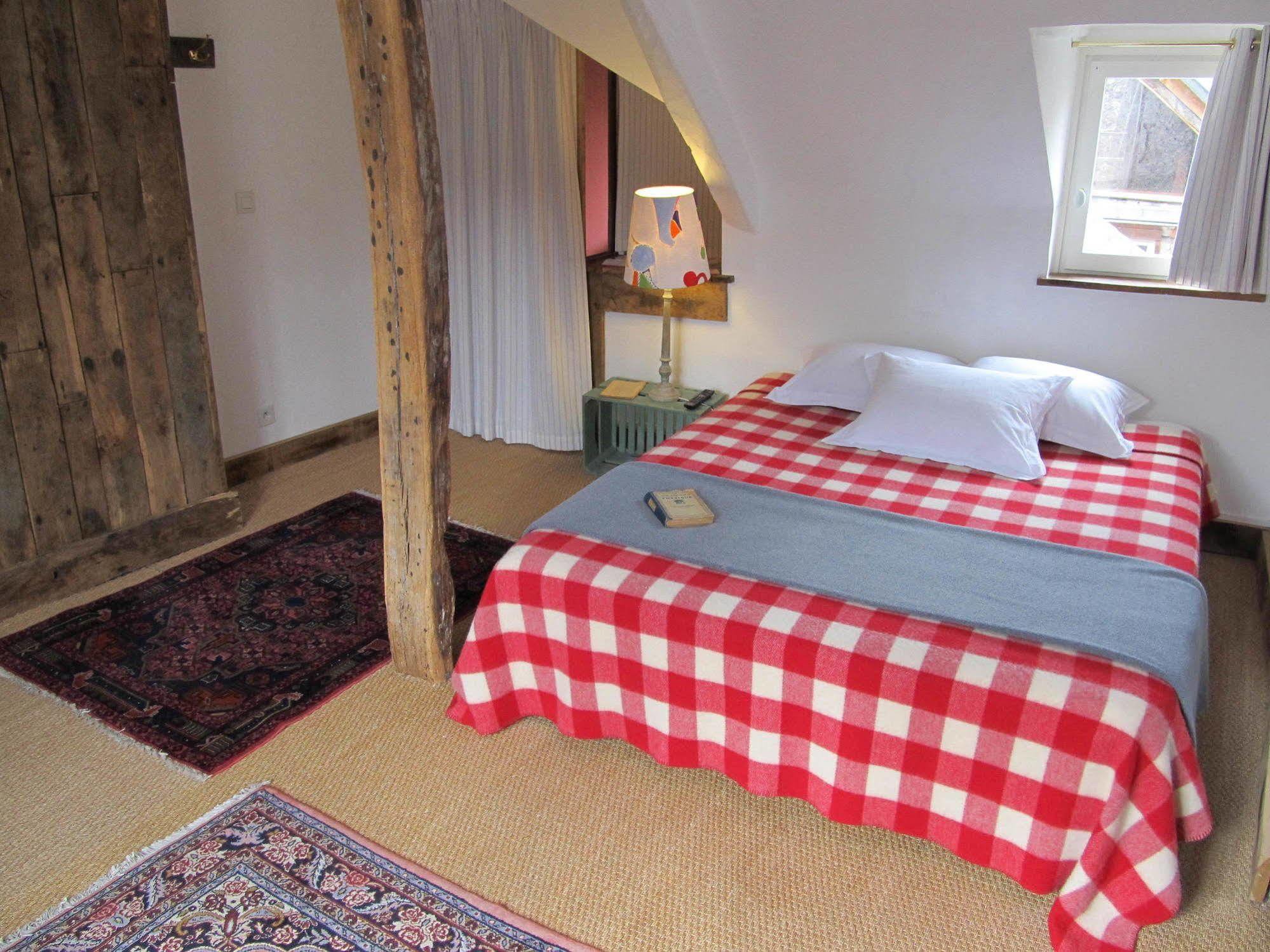Chambres D'Hotes A L'Ecole Buissonniere Онфльор Екстериор снимка