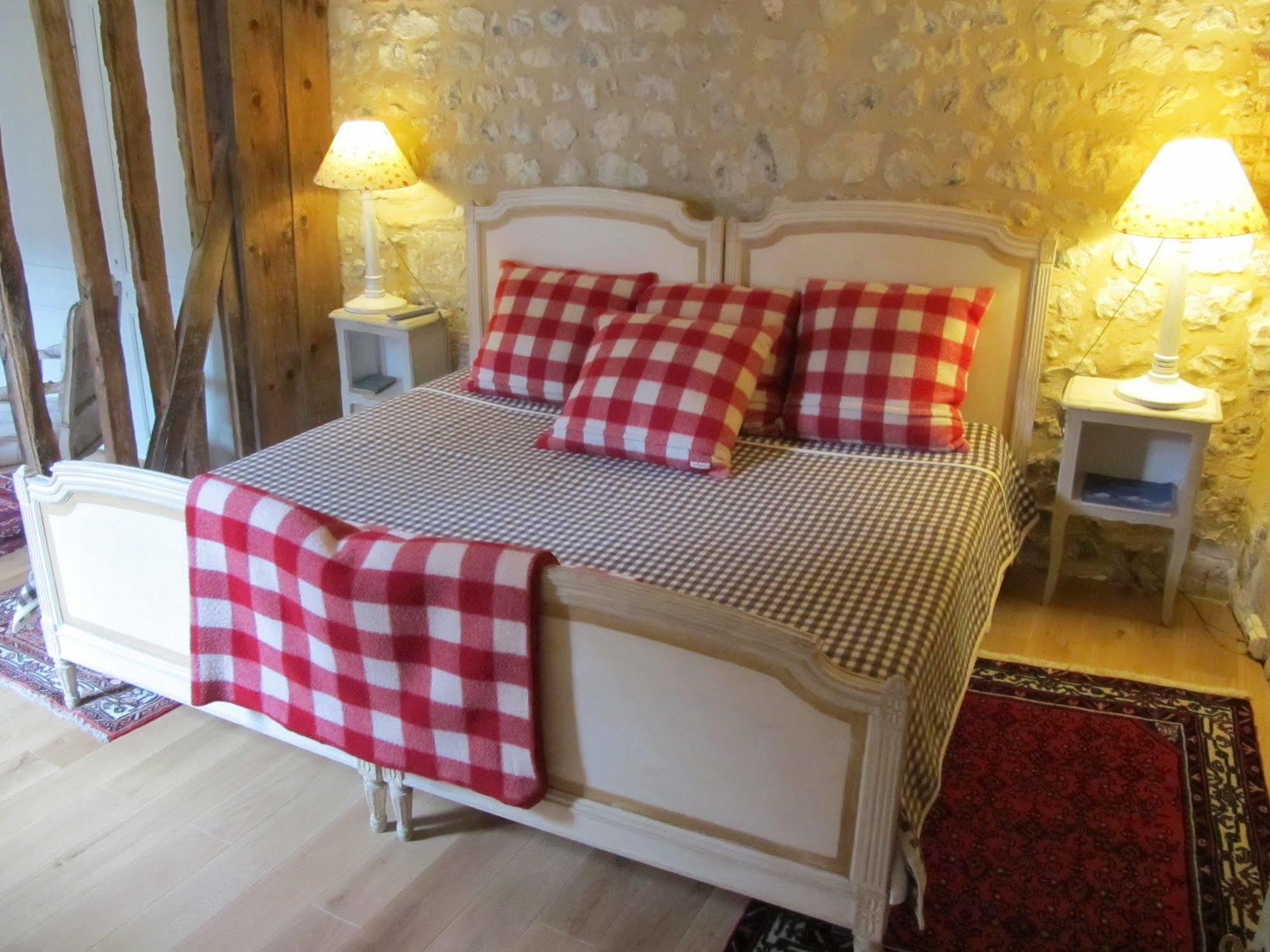 Chambres D'Hotes A L'Ecole Buissonniere Онфльор Екстериор снимка